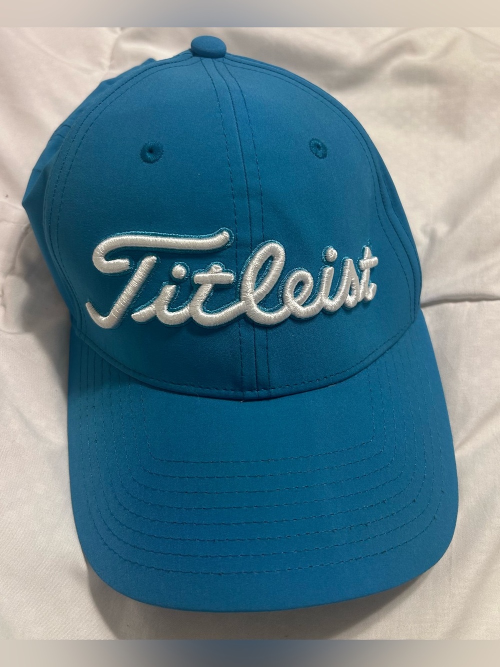 Titleist hat one size fits most adults adjustable hat